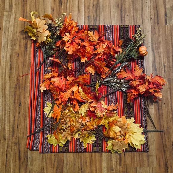 Bundle Autumn Floral Artificial Flower 🍁 Bunches (14 Total Bunches) - Picture 6 of 16